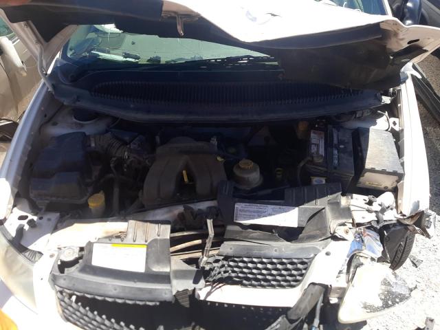 Photo 12 from auction – 2004 DODGE CARAVAN SE with VIN 1D8GP25B44B550264