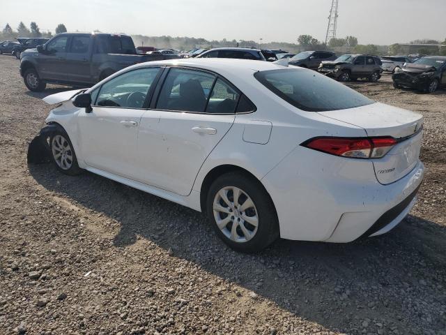 Фото 2 с аукциона – 2021 TOYOTA COROLLA LE с VIN 5YFEPMAE7MP185906