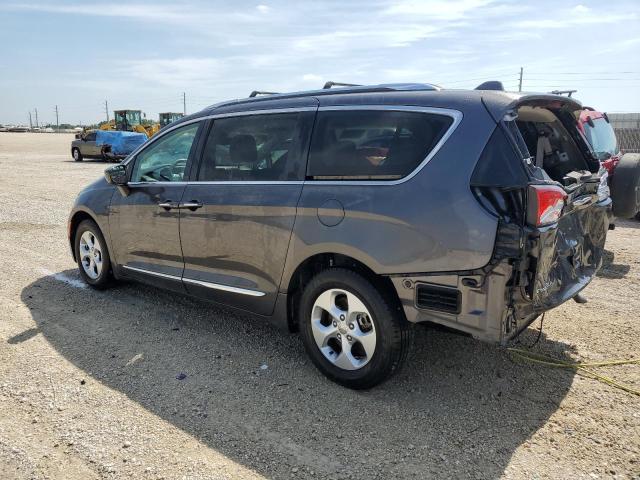 Photo 2 from auction – 2017 CHRYSLER PACIFICA T with VIN 2C4RC1EG1HR543031
