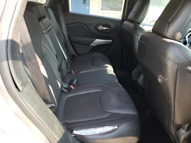 Photo 11 from auction – 2018 JEEP CHEROKEE T with VIN 1C4PJMBX3JD505537