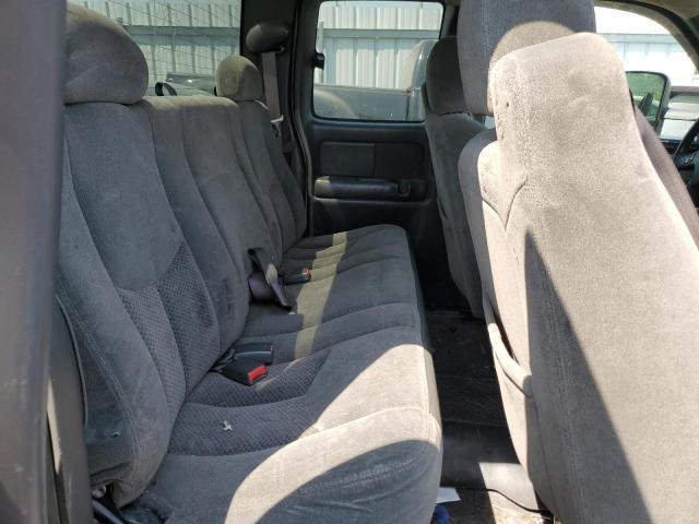 Photo 10 from auction – 2003 CHEVROLET SILVERADO with VIN 1GCHK29103E171651