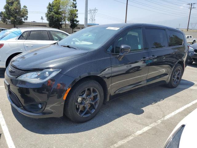 CHRYSLER PACIFICA 2018 with VIN 2C4RC1FG1JR287333 - Photo from auction