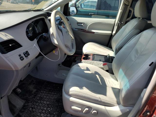 Photo 7 from auction – 2011 TOYOTA SIENNA XLE with VIN 5TDYK3DC3BS065315