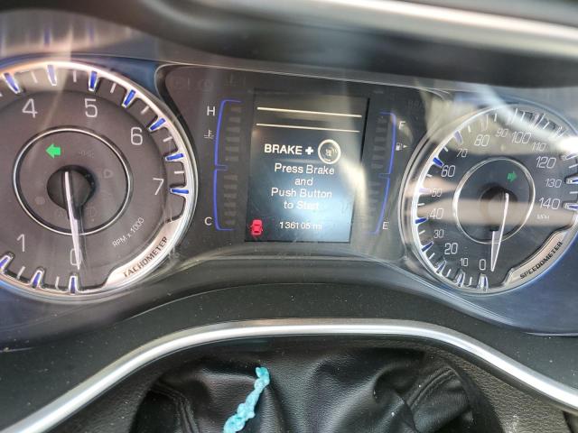 Photo 9 from auction – 2015 CHRYSLER 200 LIMITE with VIN 1C3CCCABXFN641047