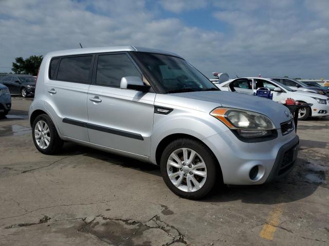 Photo 4 from auction – 2013 KIA SOUL with VIN KNDJT2A55D7753800