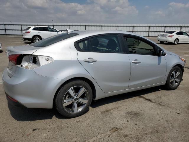 Photo 3 from auction – 2018 KIA FORTE LX with VIN 3KPFL4A71JE202858