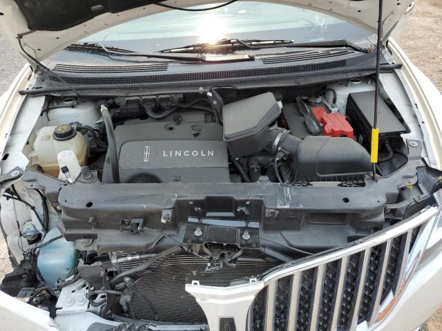 Photo 12 from auction – 2015 LINCOLN MKX with VIN 2LMDJ8JK6FBL21545