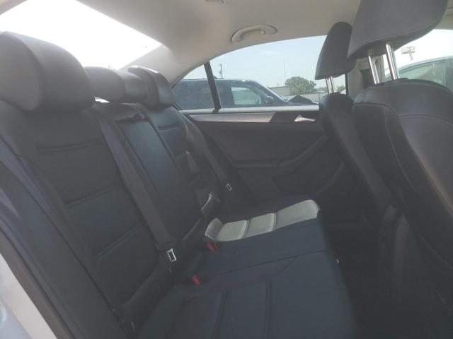 Photo 10 from auction – 2017 VOLKSWAGEN JETTA SE with VIN 3VWDB7AJ1HM406998