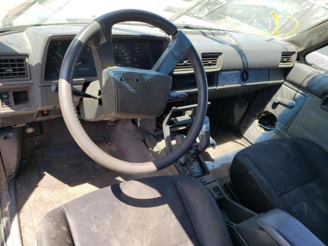 Photo 8 from auction – 1988 TOYOTA 4RUNNER RN with VIN JT4RN62S6J0189765