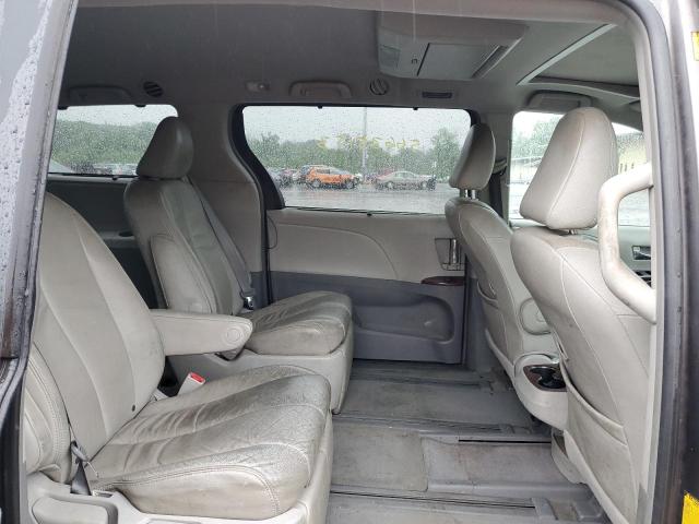 Photo 11 from auction – 2012 TOYOTA SIENNA XLE with VIN 5TDDK3DC8CS042905