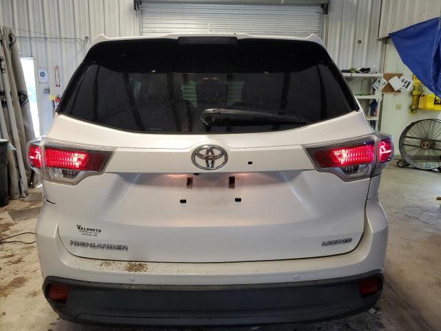 Photo 6 from auction – 2015 TOYOTA HIGHLANDER with VIN 5TDYKRFH3FS111999
