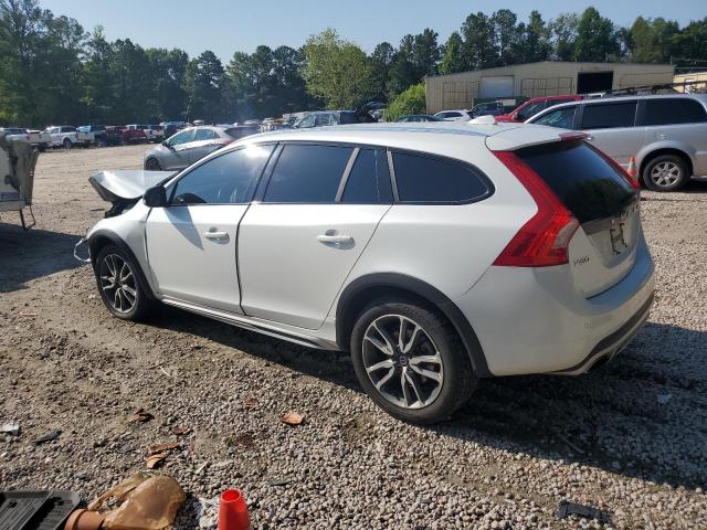 Photo 2 from auction – 2017 VOLVO V60 CROSS with VIN YV440MWK4H1040313