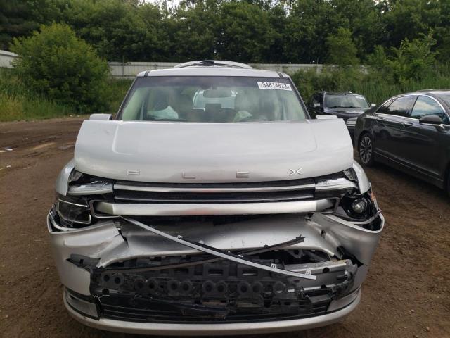 Photo 5 from auction – 2019 FORD FLEX LIMIT with VIN 2FMHK6D82KBA02250