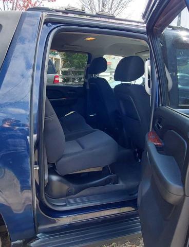 Photo 6 from auction – 2010 CHEVROLET AVALANCHE with VIN 3GNVKEE02AG115239