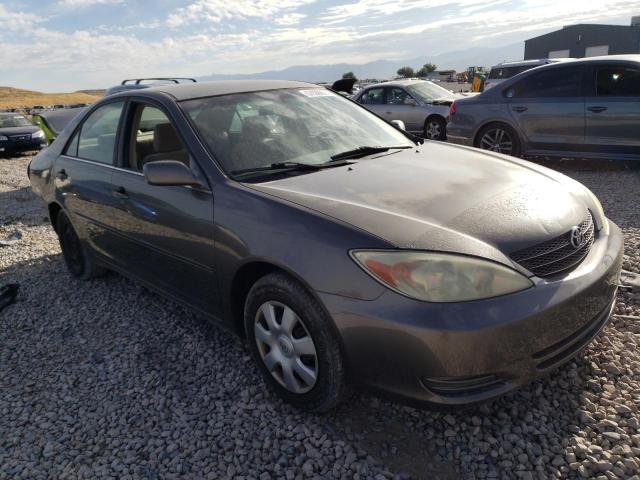 Photo 4 from auction – 2004 TOYOTA CAMRY LE with VIN JTDBE30K540260025