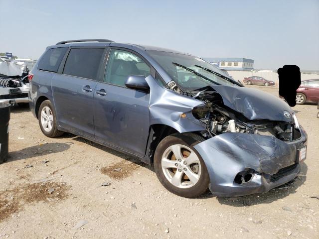 Photo 4 from auction – 2015 TOYOTA SIENNA LE with VIN 5TDKK3DC2FS639592