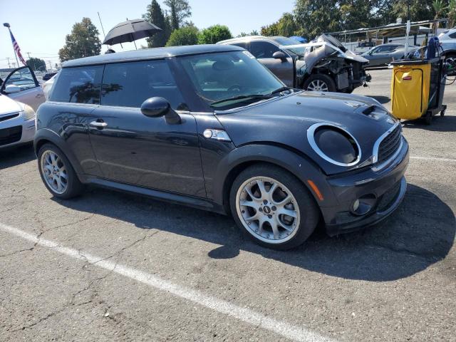 Photo 4 from auction – 2007 MINI COOPER S with VIN WMWMF73547TL90364