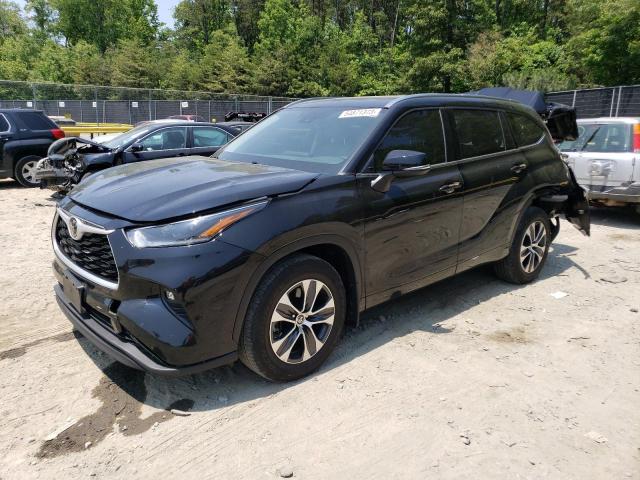 TOYOTA HIGHLANDER 2021 مع رقم تعريف المركبة 5TDHZRBH2MS539366 - صورة من المزاد
