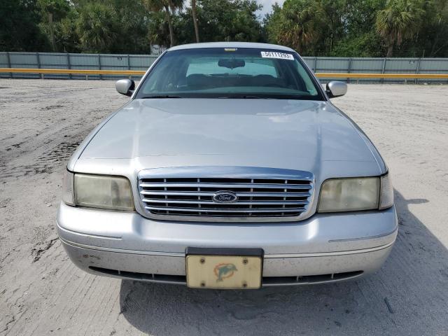 Photo 5 from auction – 2002 FORD CROWN VICT with VIN 2FAFP74W32X109835