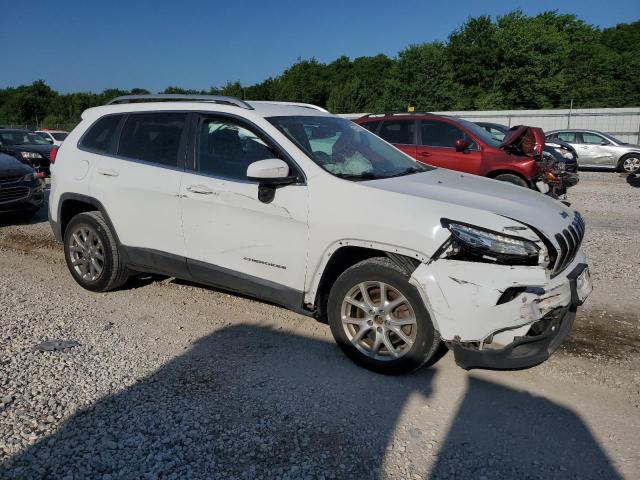 Photo 4 from auction – 2017 JEEP CHEROKEE L with VIN 1C4PJLCB8HW517517