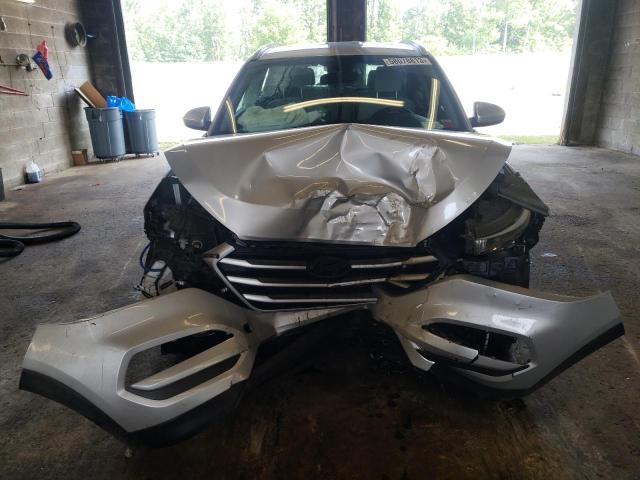 Photo 5 from auction – 2017 HYUNDAI TUCSON LIM with VIN KM8J3CA48HU403724