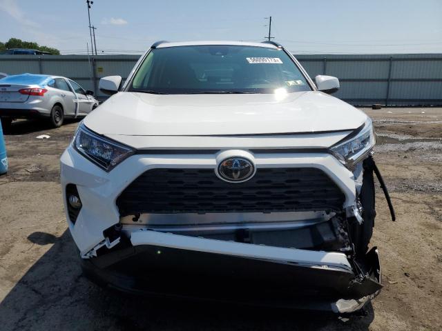 Photo 5 from auction – 2019 TOYOTA RAV4 XLE with VIN JTMP1RFV3KD035260