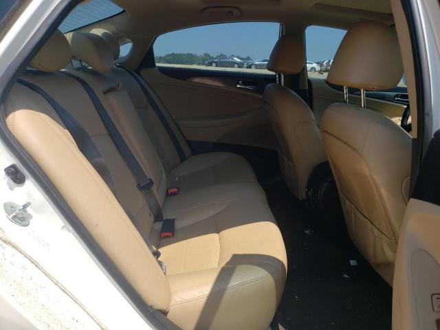 Photo 10 from auction – 2013 HYUNDAI SONATA HYB with VIN KMHEC4A46DA068742