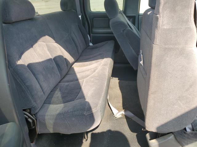 Photo 10 from auction – 2000 CHEVROLET SILVERADO with VIN 2GCEK19T0Y1273023