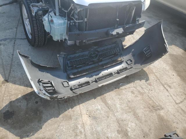 Photo 13 from auction – 2012 TOYOTA RAV4 with VIN 2T3ZF4DV7CW143370