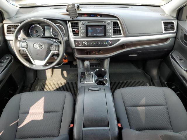 Photo 8 from auction – 2019 TOYOTA HIGHLANDER with VIN 5TDBZRFH3KS709540