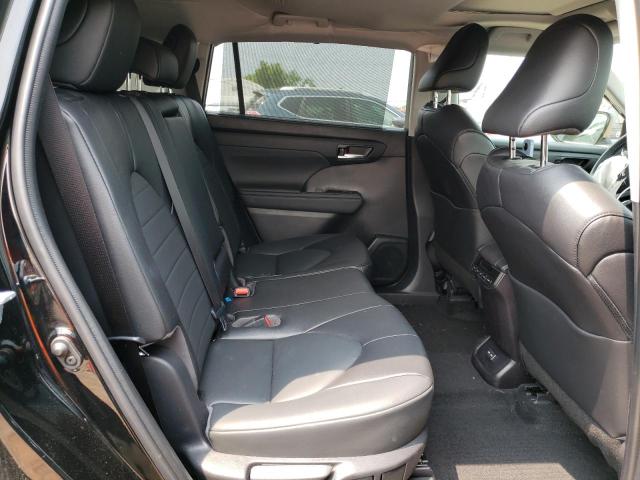 Photo 11 from auction – 2022 TOYOTA HIGHLANDER with VIN 5TDGZRBH8NS255060