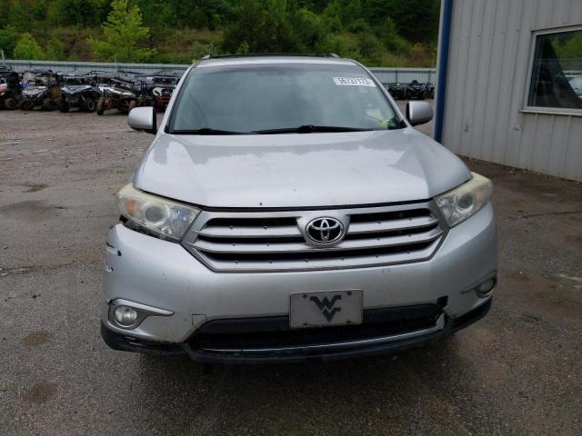 Photo 5 from auction – 2011 TOYOTA HIGHLANDER with VIN 5TDDK3EH7BS082160
