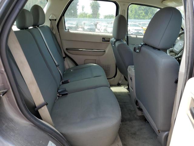صورة رقم 10 من المزاد - 2010 FORD ESCAPE XLS مع VIN 1FMCU0C76AKC84939