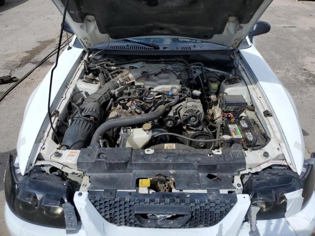 Photo 11 from auction – 2000 FORD MUSTANG with VIN 1FAFP4445YF247815