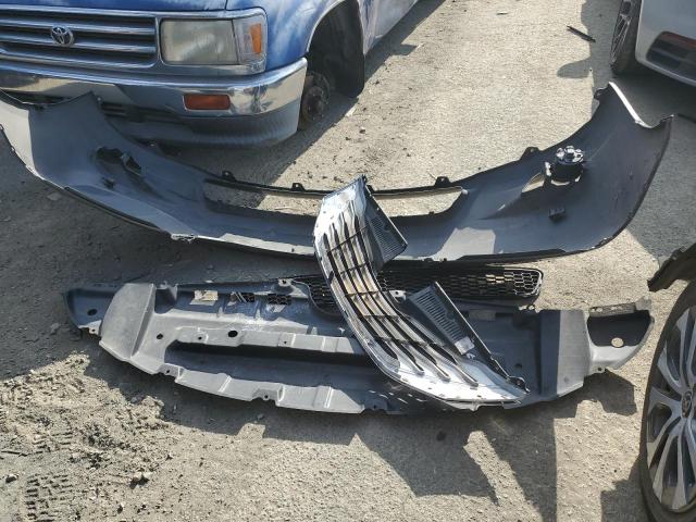 Photo 13 from auction – 2011 TOYOTA SIENNA XLE with VIN 5TDDK3DC4BS005669