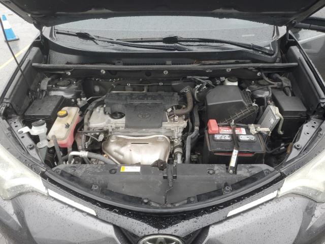 Photo 12 from auction – 2018 TOYOTA RAV4 LE with VIN 2T3ZFREV7JW505531
