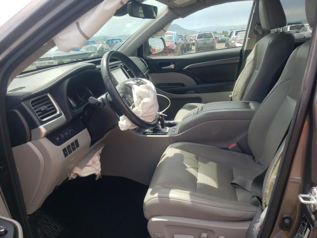 Photo 7 from auction – 2017 TOYOTA HIGHLANDER with VIN 5TDDZRFH7HS399149