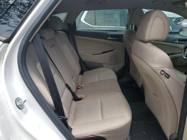 Photo 11 from auction – 2017 HYUNDAI TUCSON LIM with VIN KM8J33A4XHU413588
