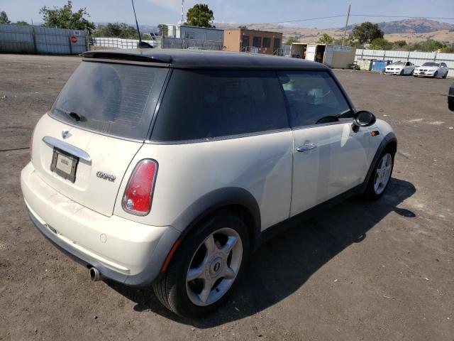 Photo 3 from auction – 2006 MINI COOPER with VIN WMWRC33536TJ79940