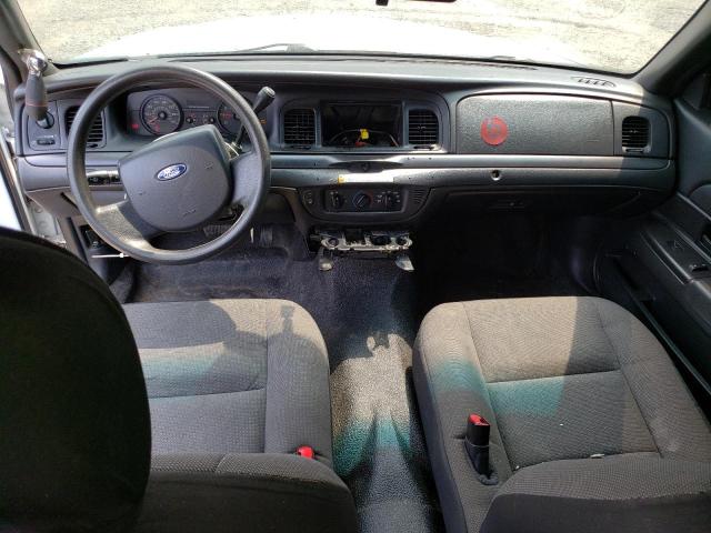 Photo 8 from auction – 2010 FORD CROWN VICT with VIN 2FABP7BV1AX130948