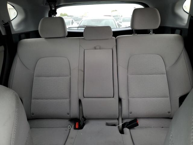 Photo 10 from auction – 2020 HYUNDAI TUCSON SE with VIN KM8J2CA41LU133053