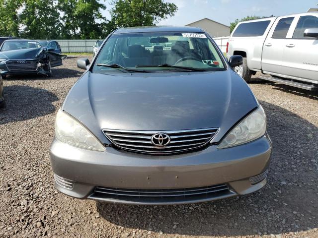 Photo 5 from auction – 2005 TOYOTA CAMRY LE with VIN 4T1BE32K95U594464