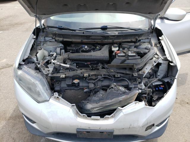 Photo 12 from auction – 2016 NISSAN ROGUE S with VIN 5N1AT2MT2GC826008