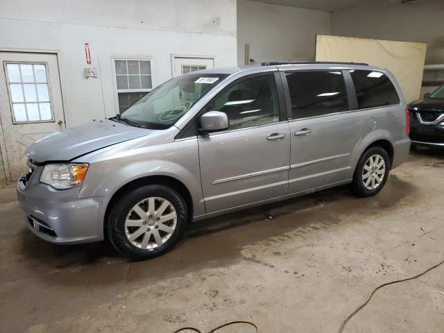 CHRYSLER TOWN & COU 2013 with VIN 2C4RC1BG9DR632263 - Photo from auction