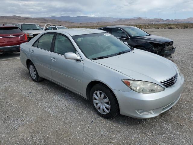 Photo 4 from auction – 2005 TOYOTA CAMRY LE with VIN 4T1BE32K75U968893