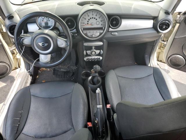 Photo 8 from auction – 2008 MINI COOPER with VIN WMWMF33508TU68746