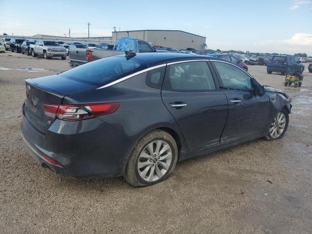 Photo 3 from auction – 2018 KIA OPTIMA LX with VIN 5XXGT4L37JG247891