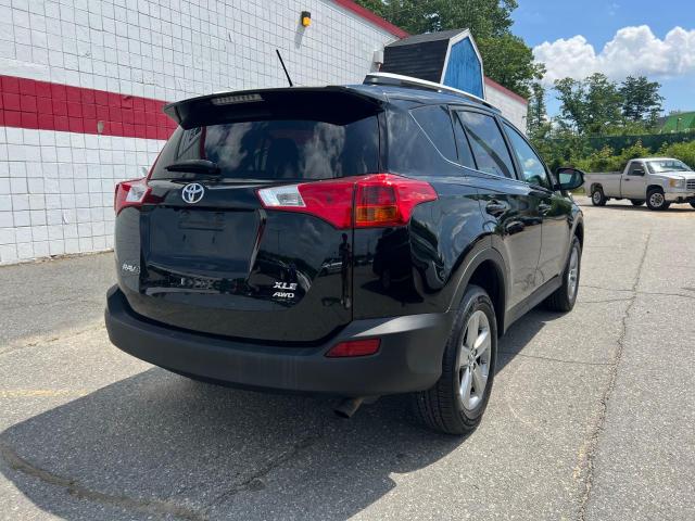 Photo 4 from auction – 2015 TOYOTA RAV4 XLE with VIN 2T3RFREV6FW395238