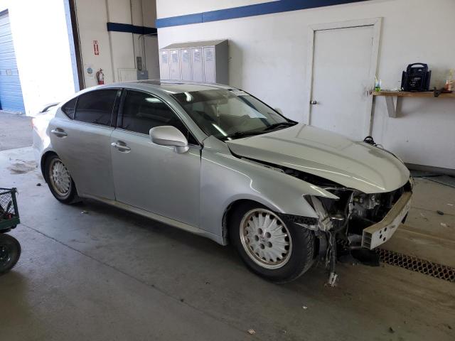 Photo 4 from auction – 2006 LEXUS IS 250 with VIN JTHCK262162001892