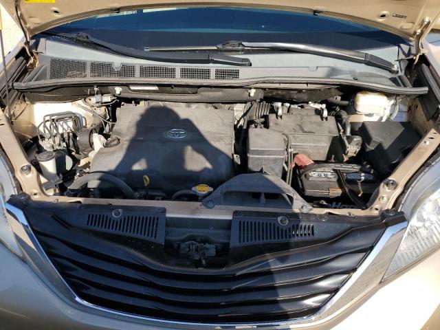 Photo 12 from auction – 2014 TOYOTA SIENNA LE with VIN 5TDKK3DC8ES428332
